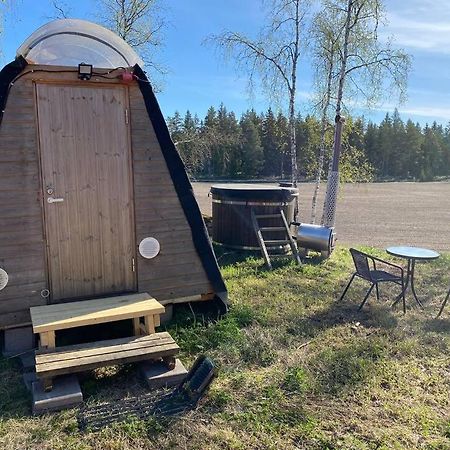 Niiralan Tila : Starlite Cabin Laitila エクステリア 写真