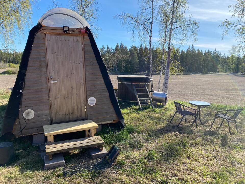 Niiralan Tila : Starlite Cabin Laitila エクステリア 写真